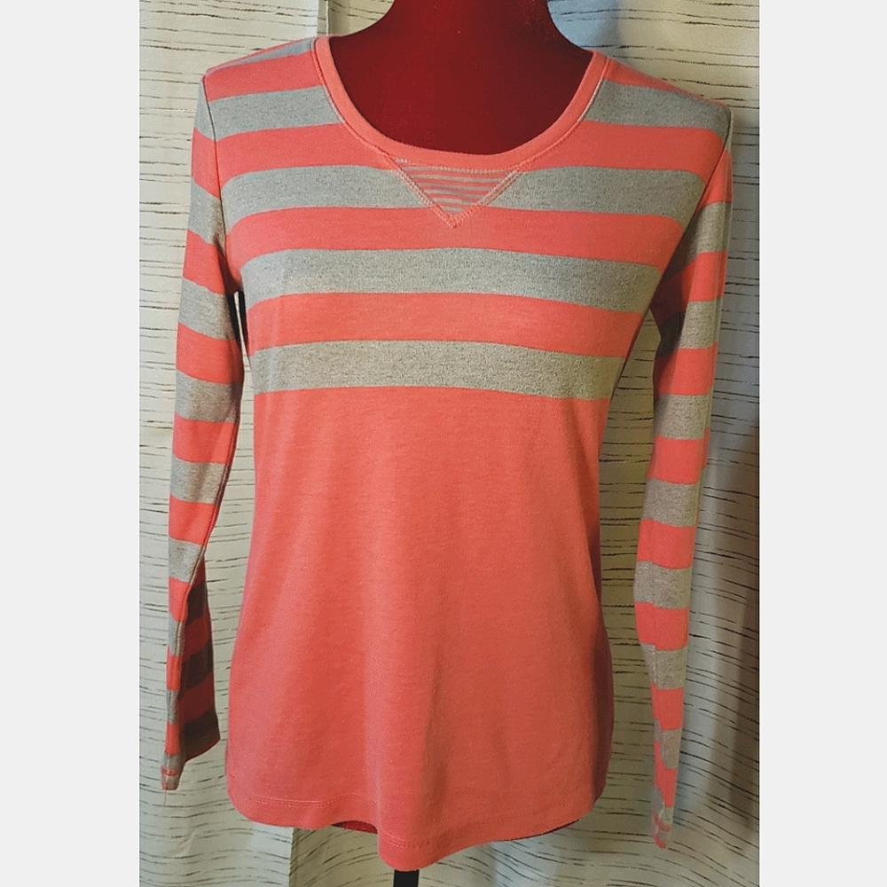 Karen Scott Sport long sleeve tee Med